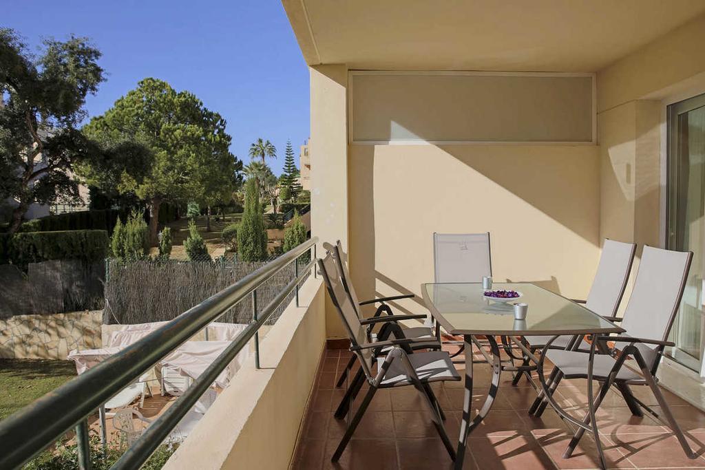 Apartment Aguila Real Sitio de Calahonda Cameră foto